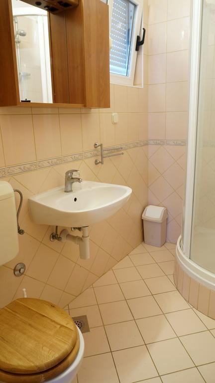 Villa Dvorine Tisno Phòng bức ảnh