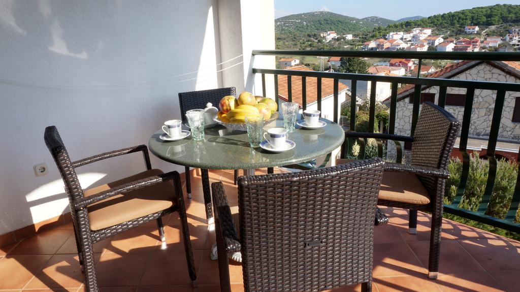 Villa Dvorine Tisno Phòng bức ảnh